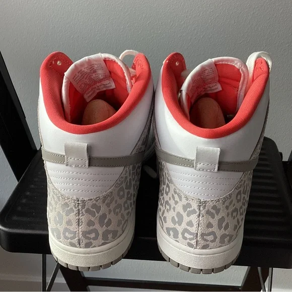 Nike Dunk Skinny High Red orange color with Leopard Print W 10 - Picture 3 of 4